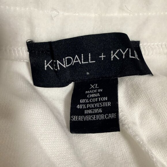 NEW WITH TAGS KENDALL + KYLIE Women's Wide Drawstring Short - Picture 5 of 5